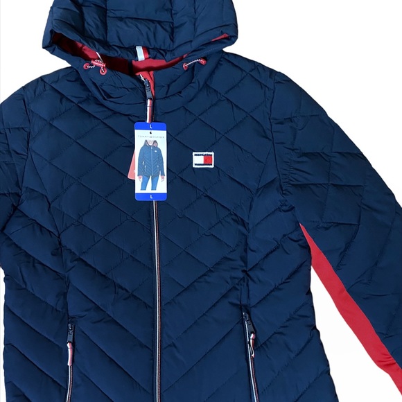 Tommy Hilfiger Navy and Red Puffer Jacket - Picture 2 of 5